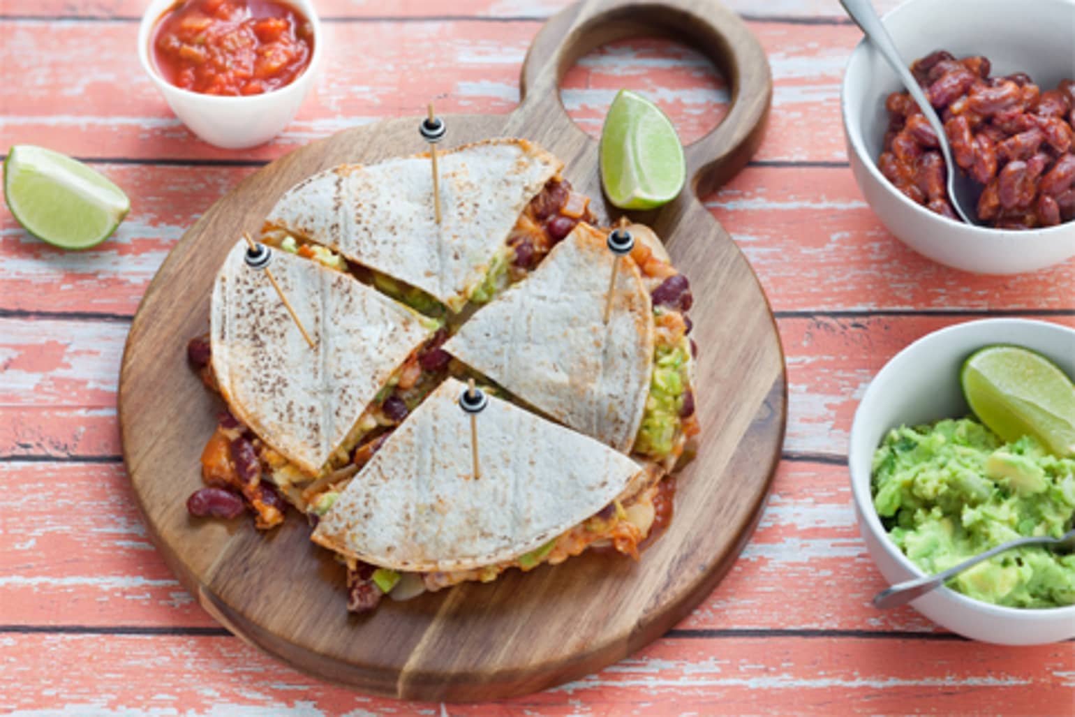 Fajitas façon quesadillas aux avocats écrasés, cheddar et haricots rouges